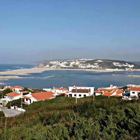 Haus In Pedras Del Rey Mit 3 Swimmingpools 5 * Amoreira (Leiria)